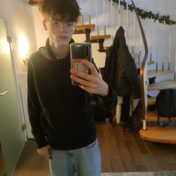 Leon__14x